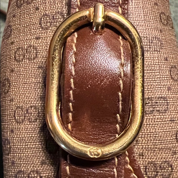GUCCI Vintage Brown Monogram Crossbody Bag ๐ - Picture 11 of 11